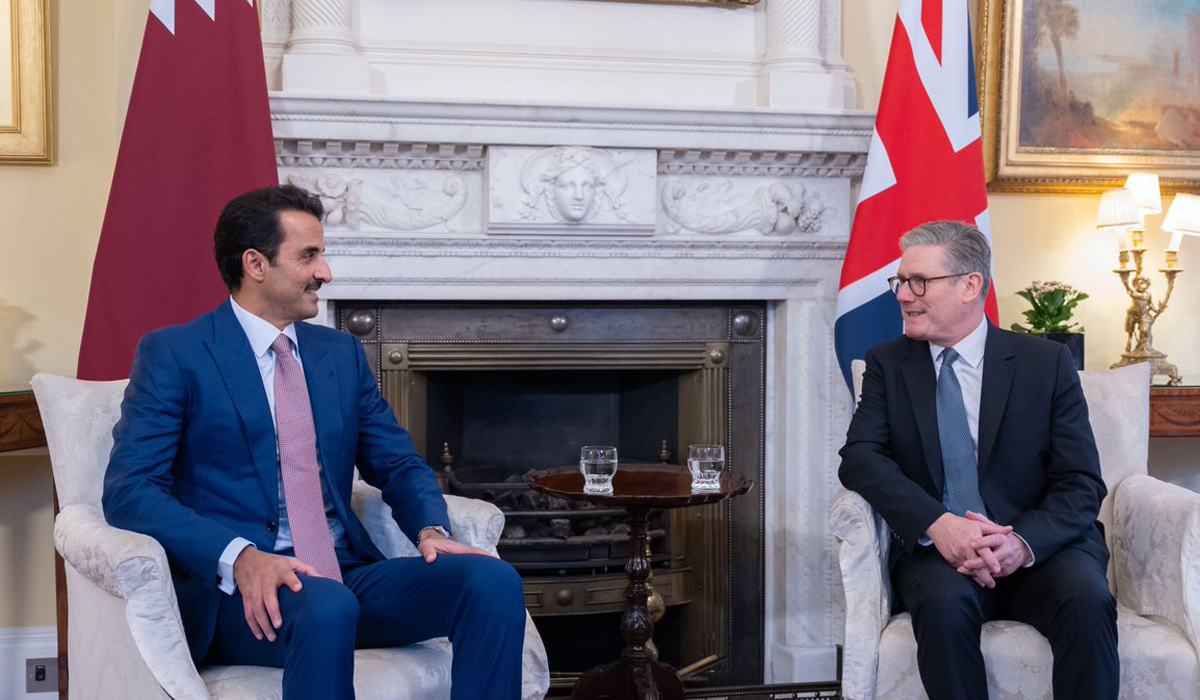 HH the Amir, British Prime Minister Hold Official Talks Session